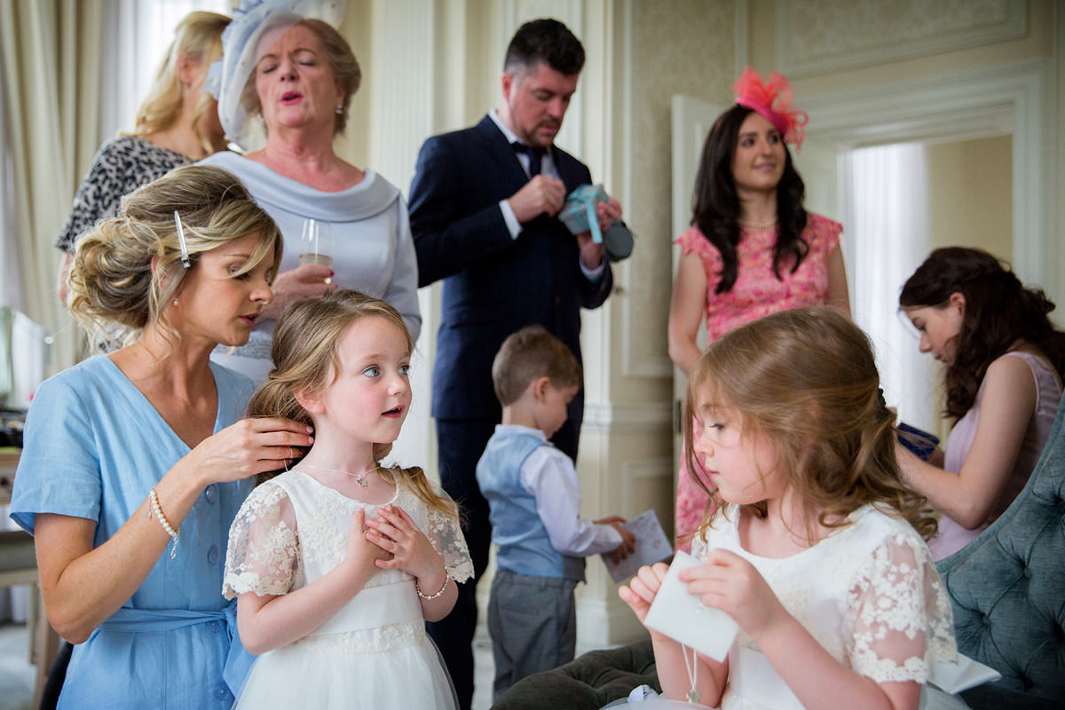 bridal prep at hedsor house